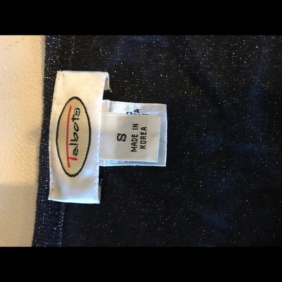 𝅺Talbots Top - Picture 5 of 5